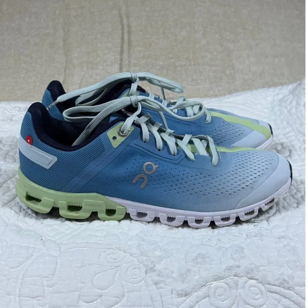 On Cloud Womens 8 Blue Cloudflow CloudTec Lace Up Running Athletic Shoes Sneaker